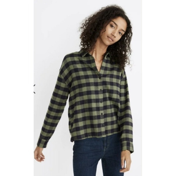 Madewell Tops - Madewell green plaid button down warm shacket
